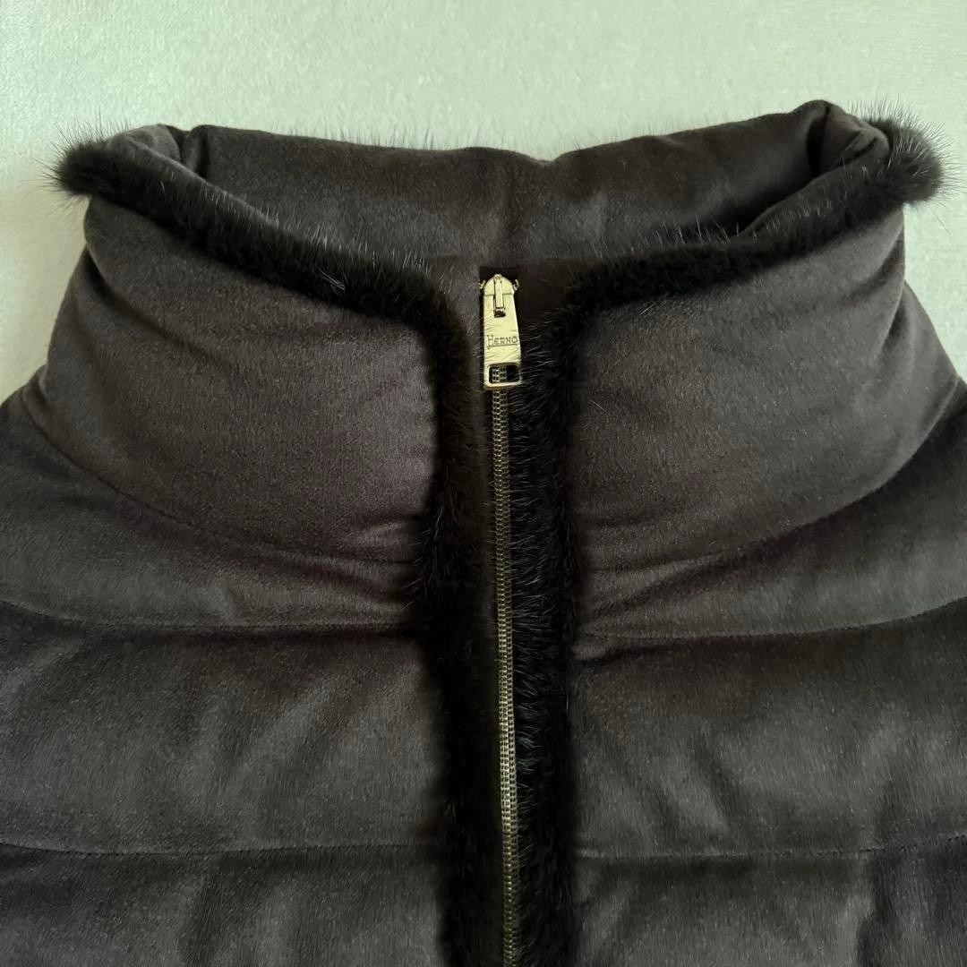 Excellent Condition HERNO Down Jacket 100 Cashmer… - image 4