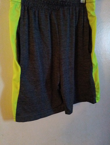 Boys Size 6/7 Crunch Time Shorts - Picture 2 of 5