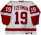 Steve Yzerman Detroit Red Wings Original Sports Autographed Items