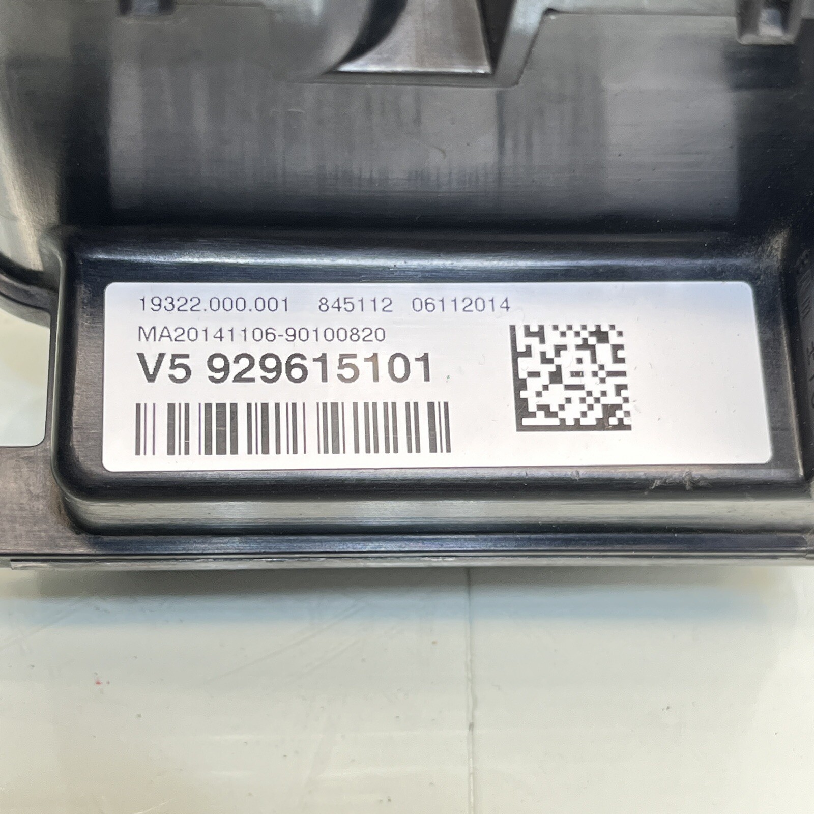 12-16 BMW 328i F30 External Ignition Distributor Control Module  