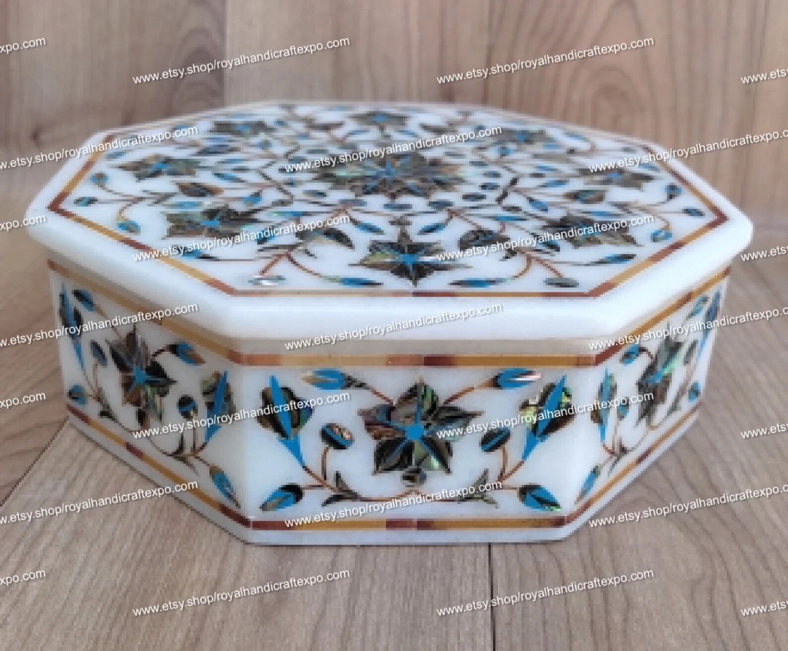 Elegant Marble Jewelry Box with Semi-Precious Stone Inlay Pietradura Handicraft Decor