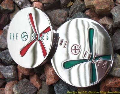 Pack géocaching à thème X-FILES - Geocoin (finition chrome