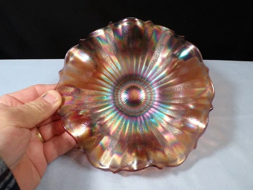 Vintage Fenton Purple Amethyst Carnival Glass Stippled Rays Bowl 6 5/8" Wide