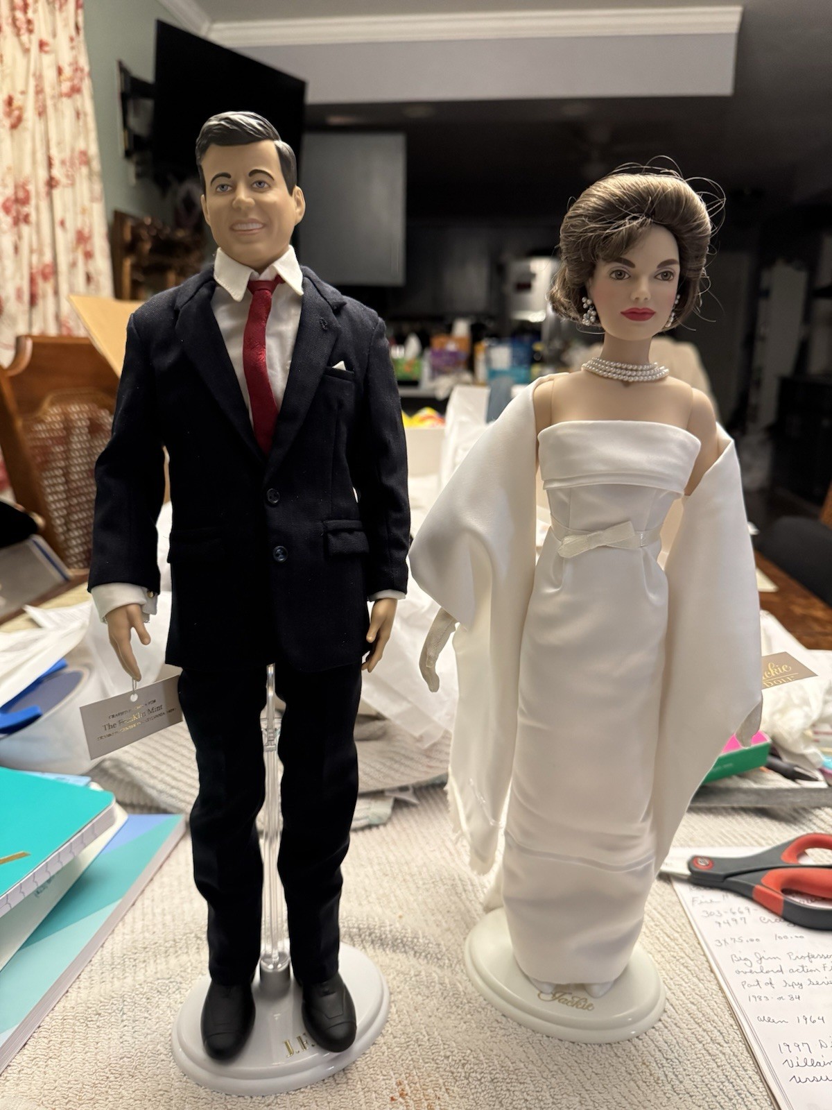 They Are Vinyl She&rsquo;s 14 1/2 And He&rsquo;s 15 Tall
