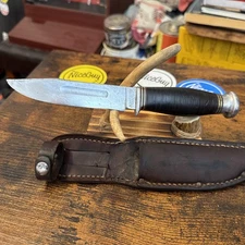 Vintage Kinfolks Incorporated Made USA 9“ Long Leather Handle With Orig.  Sheath