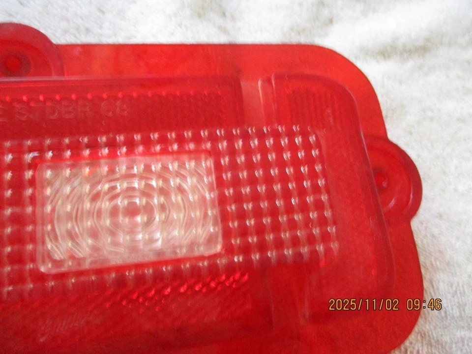 Nuevo de Lote Antiguo 1968 Pontiac Catalina, Bonneville RT/LT DELCO GUÍA LÁMPARA TRASERA LENTES Foto 4 de 4