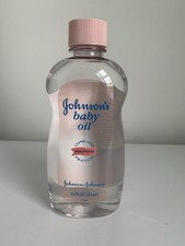Vintage Johnson  s Baby Oil 14 Fl Oz Mildness 1996 New Not Sealed
