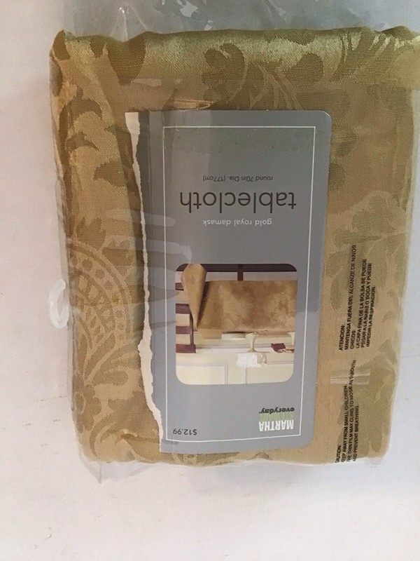 Vintage Martha Stewart Tablecloth GOLD Royal Dasmask Christmas Round 70" NOS