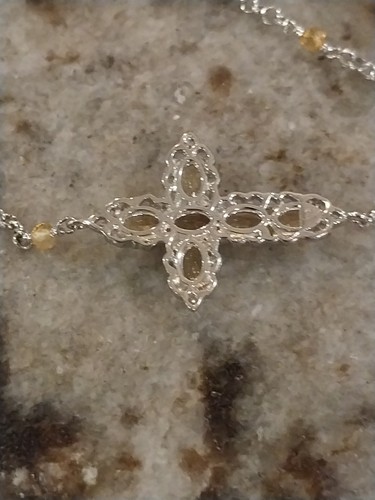 Pulsera Karis Cruz Citrino Brasileña en Platino Bond (6.50-8.00") 4.50 Quilates - Imagen 17 de 19
