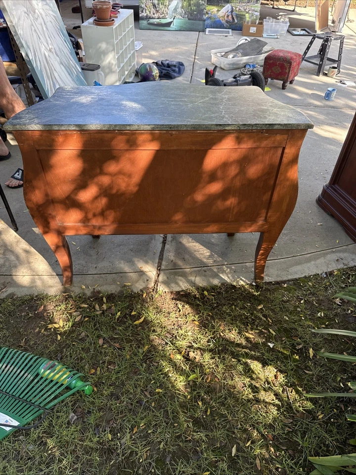 Cómoda bomba francesa pequeña cómoda pequeña Foto 4 de 4