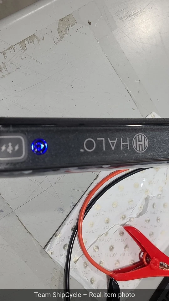 HALO BOLT ULTIMATE 30 JUMPSTARTWORKLIGHTTIREPUMP AUTO SAFETY KITSAVE G2U Foto 4 de 4