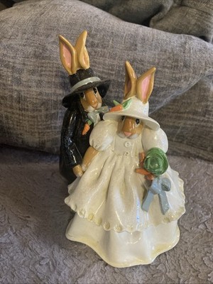 1999 Enesco Donna Little Porcelain/Ceramic Easter Couple of Bunnies Figurine
