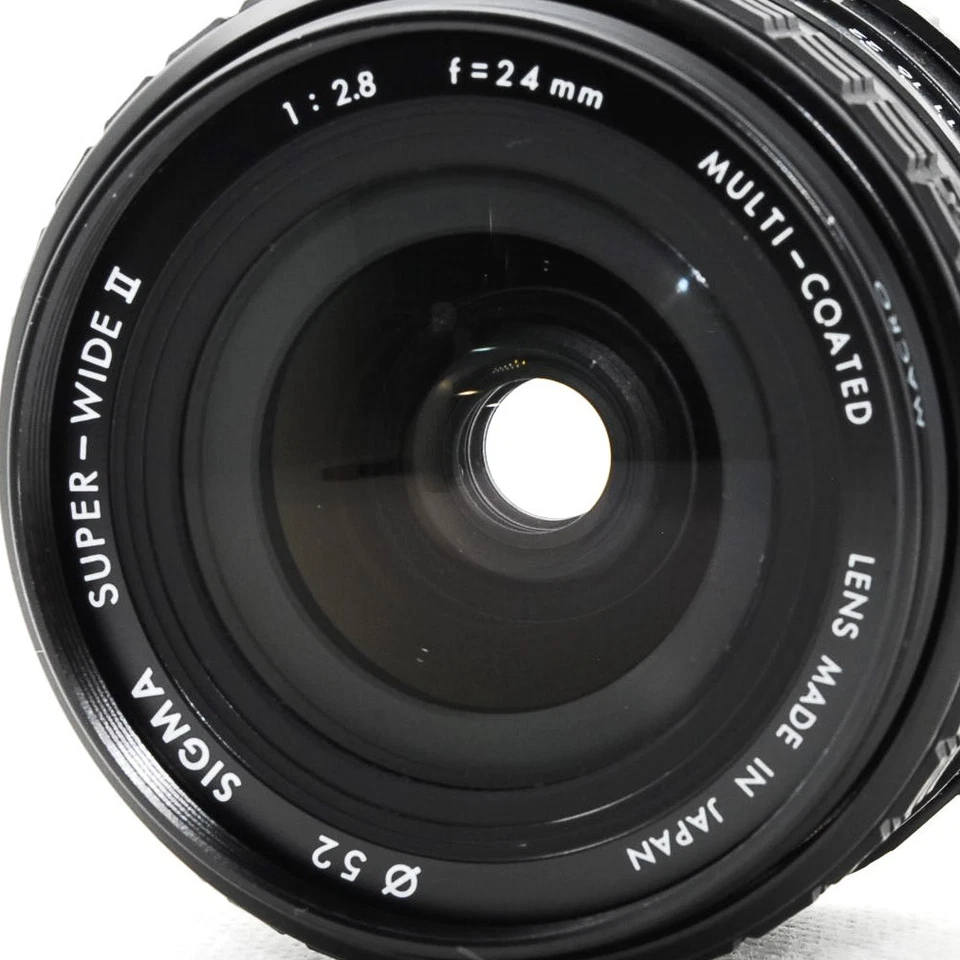 【Almost MINT】Sigma SUPER-WIDE II 24mm f2.8 Wide Angle Lens From JAPAN - Image 3 of 4