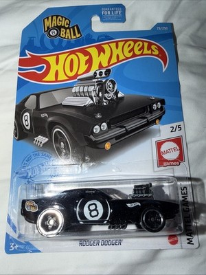Hot Wheels Mattel Spiele Magic 8 Ball 2/5 Rodger Dodger CONCENTRATE AND ASK AGAIN