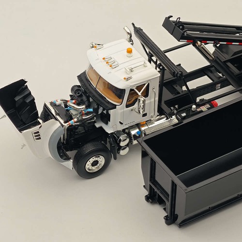 FIRST 1/34 Mack Granite MP Engine Series with Tub-Style Roll-Off Container #4211 - Picture 8 of 8