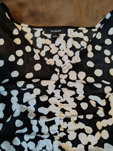 ALFANI Womens Black Printed Long Sleeve V Neck Blouse Size: M Color: grad spots - Picture 5 of 5