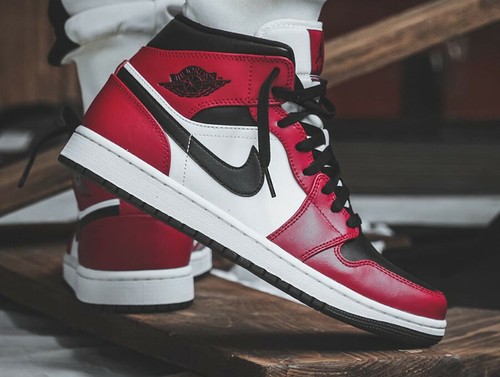 jordan 1 og chicago black toe