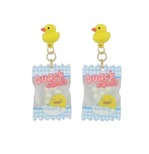 Pendientes de pato de goma con gotas Foto 2 de 4