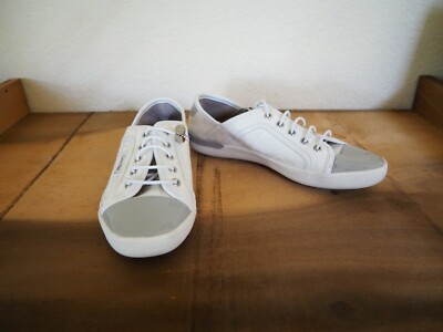 Calvin Klein Women's white sneaker shoe