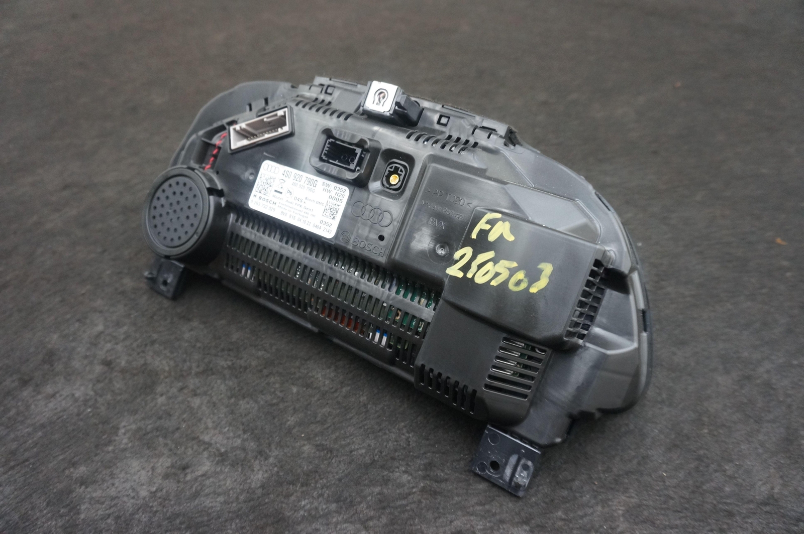 Dash Speedometer Instrument Cluster Display Screen OEM 4S0920790G Audi R8 4S 23