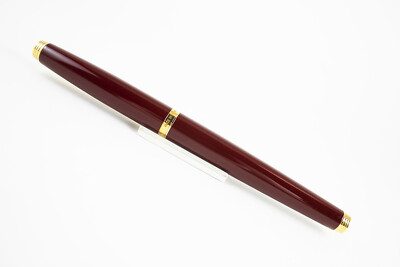 PARKER #75 Matt Burgundy 万年筆　字幅F Parker 75 Burgundy/Bordeaux Fountain Pen - 14 kt Medium Nib - NEAR