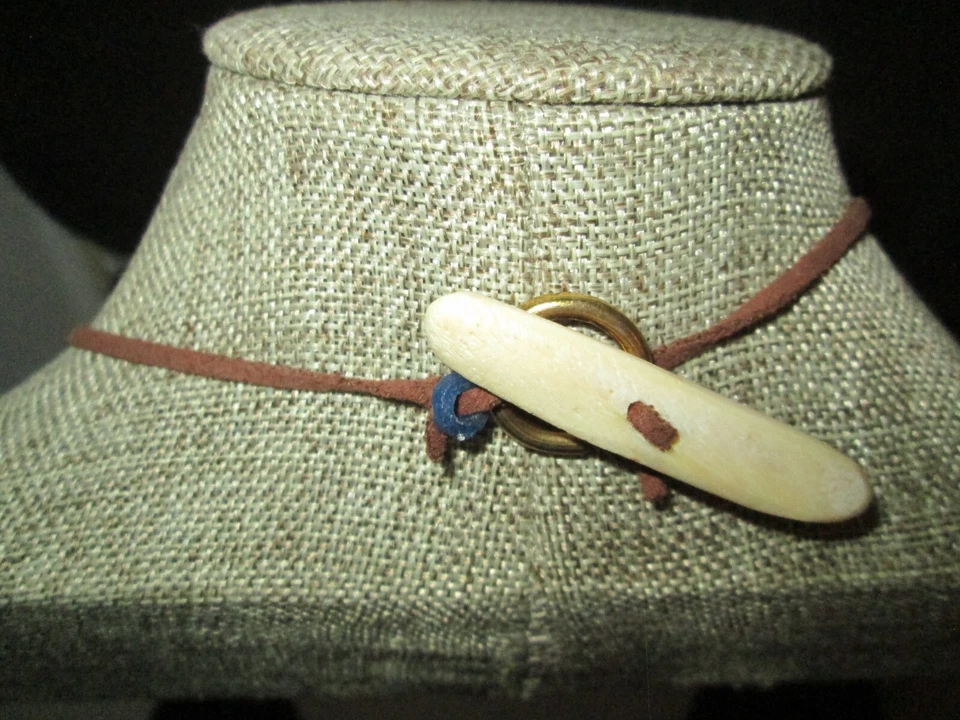 CUENTAS TRIBALES MARROQUÍES Y LATÓN CON ÁMBAR Y HUESO 38" COLLAR CUERO ENSARTADO ÚNICO Foto 4 de 4