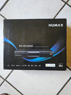 Neu: HUMAX PR-HD2000C Digital Kabelreceiver DVB-C HDMI SKY & HD+