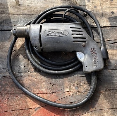 Vintage Milwaukee 1/4  Hole Shooter Power Drill Model ?? Jacobs Chuck 7B  Key