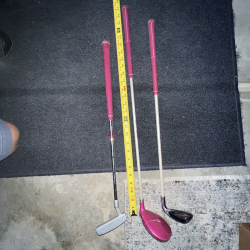 LYNX Pink Junior Girls RH Golf Club Set W Putter, Driver 3, 7 Iron Age 5-8 - Picture 3 of 11