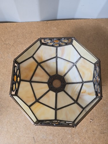 Vintage Tiffany Style Glass Lamp Shade Excellent Condition - Picture 5 of 8