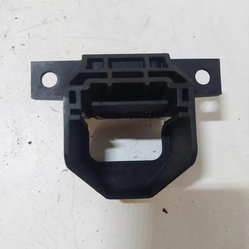 BMW 3 Touring E91 Kühlerhalter 7591647 2.00 Diesel 105kw 2009 34311106