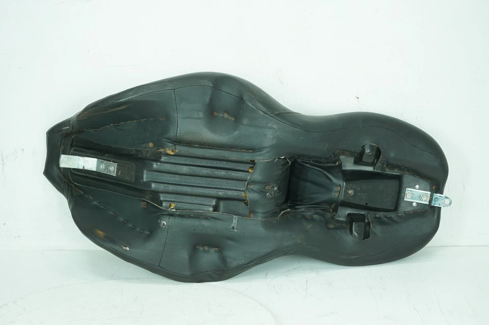 Asiento de conductor Harley Touring FLTRI 05 Road Glide OEM pasajero asiento negro Foto 2 de 4