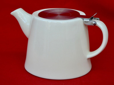 McENTEES FINE TEAS ... STUMPY TEAPOT / METAL FILTER - 500 ML - TWO MUG SIZE !