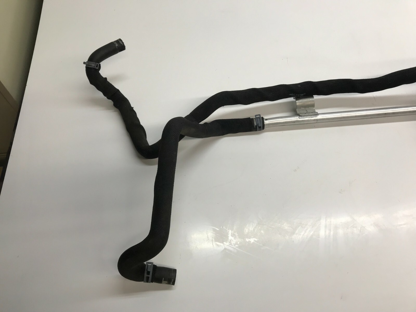 LAMBORGHINI AVENTADOR LP740 770 COOLANT PUMP & COOLANT LINE HOSES OEM 470819337A