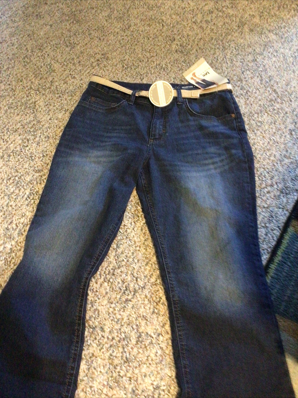 Lee Riders Womens Mid Rise Stretch Capri Jean Pants With Belt Size 8 New