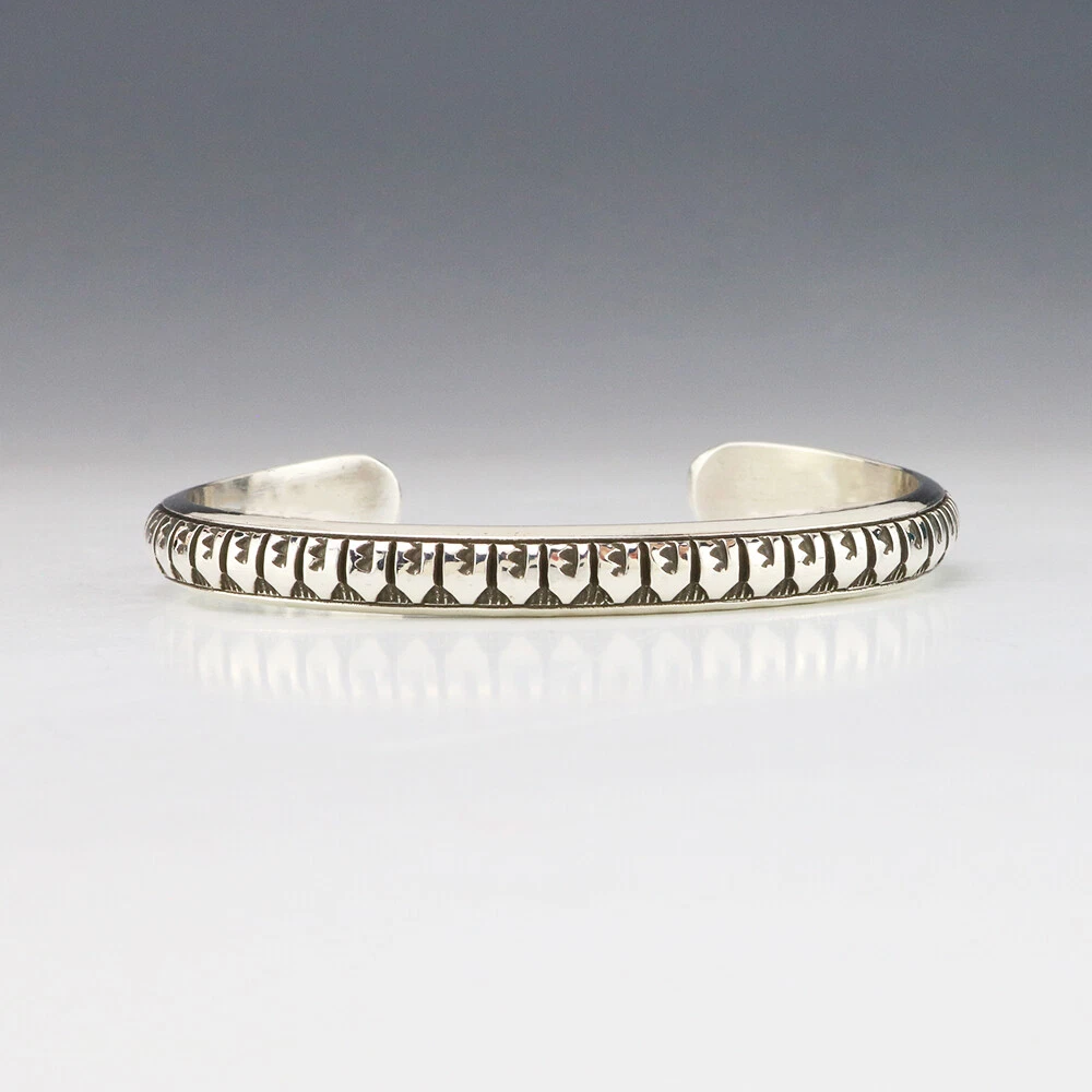 NATIVE AMERICAN NAVAJO STERLING SILVER BRACELET BY RANDY SECATERO