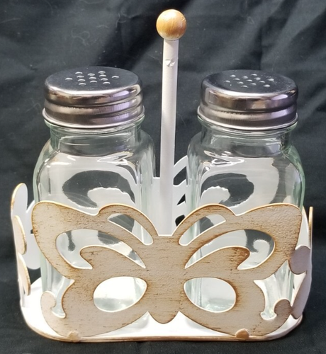 Johoxton Salt & Pepper Shakers & Butterfly Holder - Picture 3 of 16
