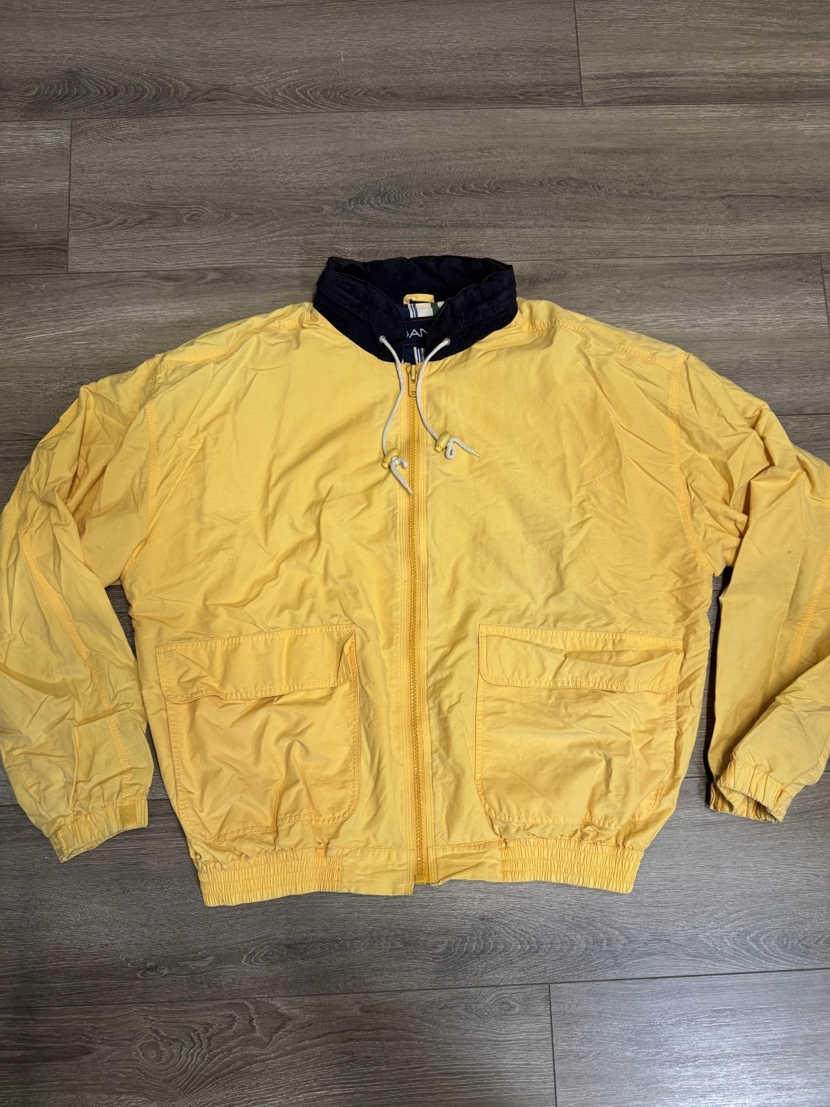 Vintage GANT Jacket/Windbreaker Yellow Mens Large Hidden Hood