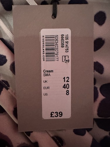 River Island Damen cremefarbene langärmlige schulterfreie Satinbluse Größe 12 neu mit Etikett - Bild 8 von 10