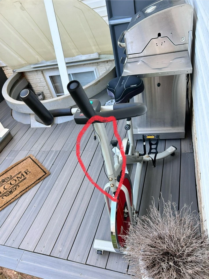 Bicicleta estática de ciclismo de interior Sunny Health Fitness SFB1423 Foto 4 de 4