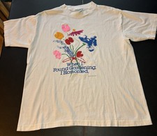 Peacock Papers Vintage Gardening Graphic Tee ...