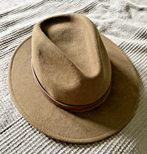 Brixton Mens  100% Wool Fedora Hat Brown Band Size Medium 7 3/4 (XL)