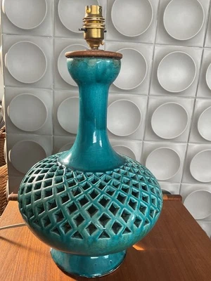MID CENTURY TURQUOISE CERAMIC LAMP BASE Very Good Condition - Image 1 of 4