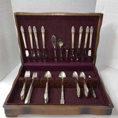   ギフトボックス 1847 Rogers Bros Silverware Set 