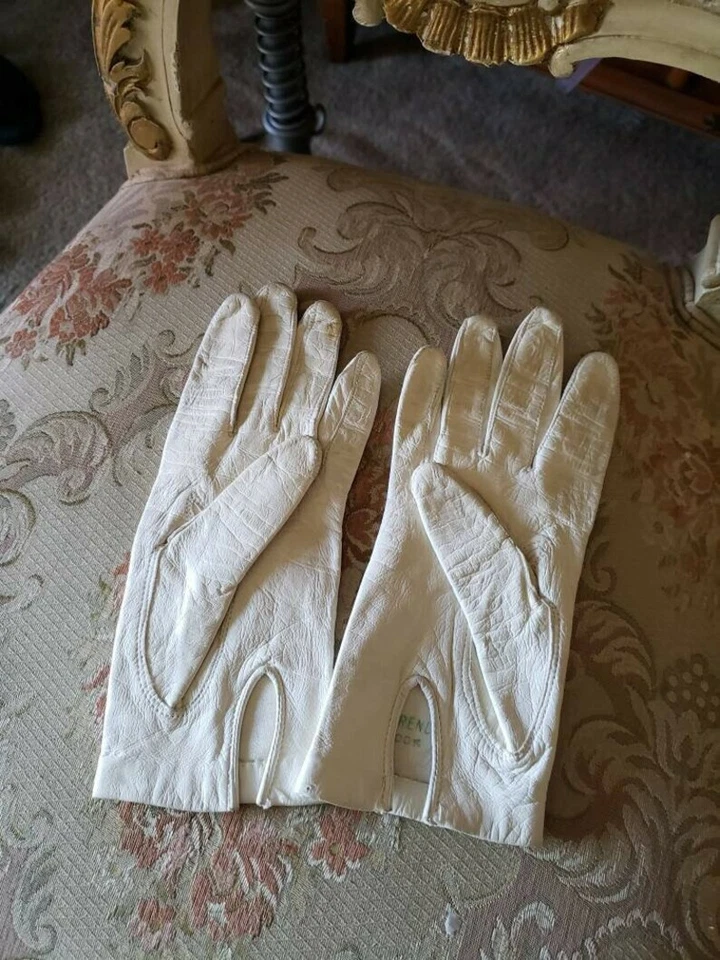 Винтажные детские французские кожаные перчатки с шелковой подкладкой из трефусса 1930-е  - Изображение 2 из 4