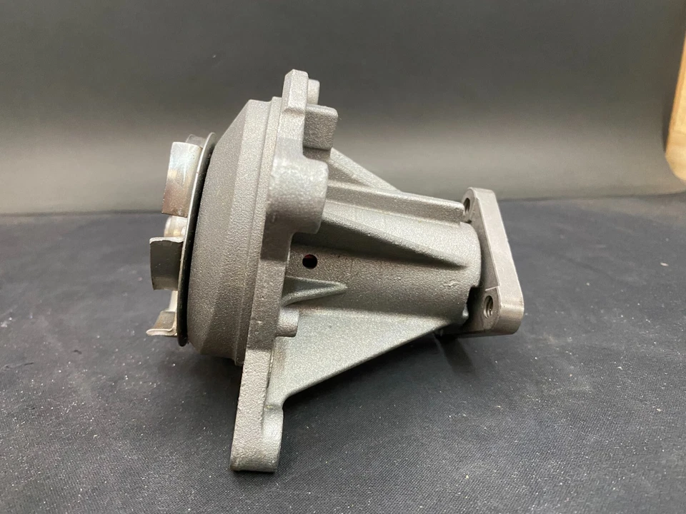 BOMBA DE AGUA AIRTEX NUEVA PARA CHEVROLET CORSICA 1987-1996, 4CYL, 2.0L, 2.2L Foto 4 de 4