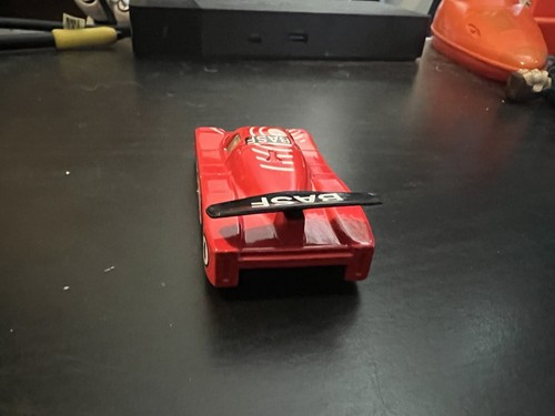 Matchbox Group ""C"" Racer Red 1984 BASF Auto pressofusa scala 1:55 - Foto 3 di 5