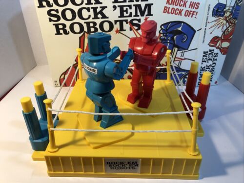 Rockem Sockem Robots Game Mattel 2014 Classic Boxing Toy Game All Pieces - 第 2/8 張圖片