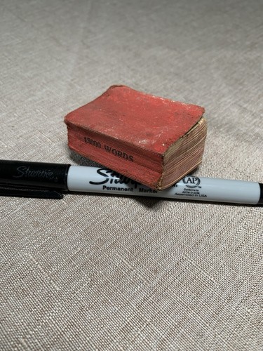 Antique Tiny Dictionary English - French 1939 Present From Magnesia S. Pelegrino - Picture 4 of 12