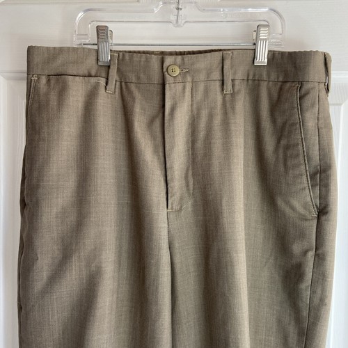 Men’s Claiborne 32/32 Dress Pants Beige W Pockets - Picture 2 of 5